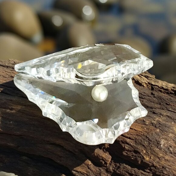 Crystal Clam Shell with Pearl Figurine Clear Glass Small Vintage Keepsake Decor - Picture 1 of 6